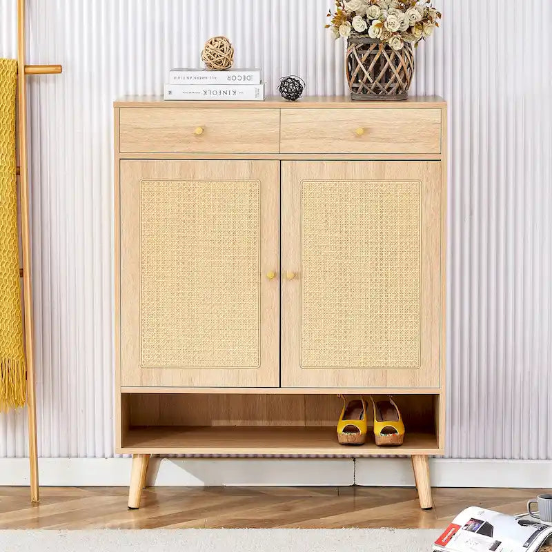 Meuble de rangement en rotin avec finition lisse en MDF — Chevet, entrée ou couloir