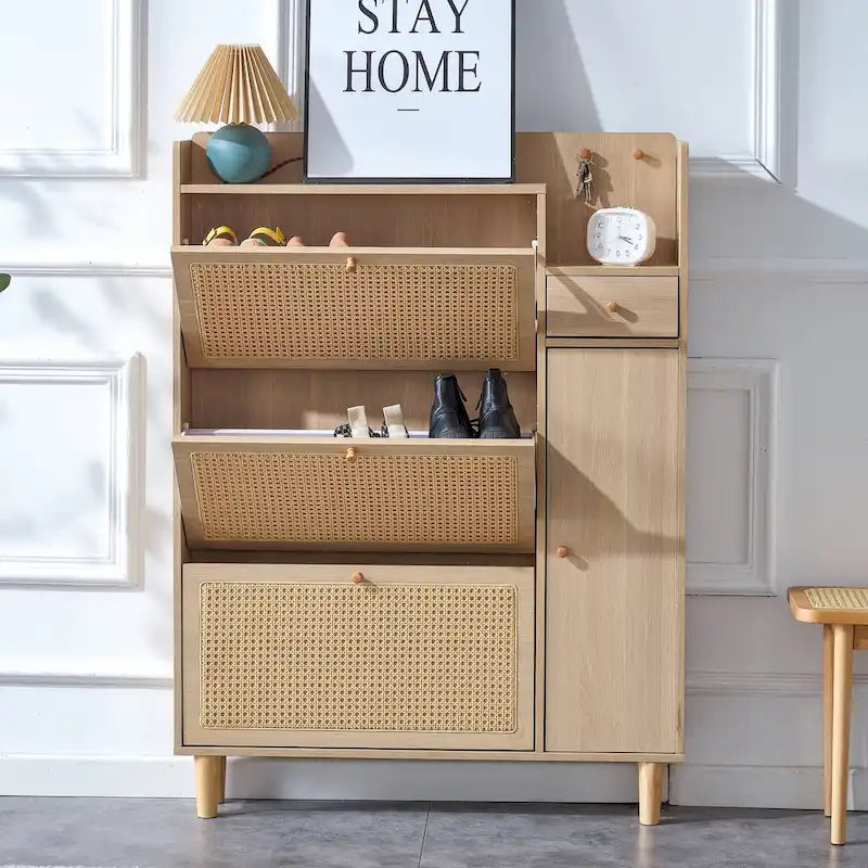 Meuble de rangement en rotin avec finition lisse en MDF — Chevet, entrée ou couloir