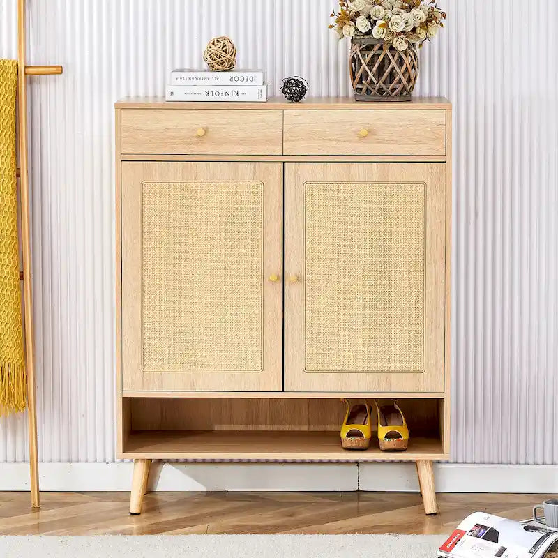 Meuble de rangement en rotin avec finition lisse en MDF — Chevet, entrée ou couloir