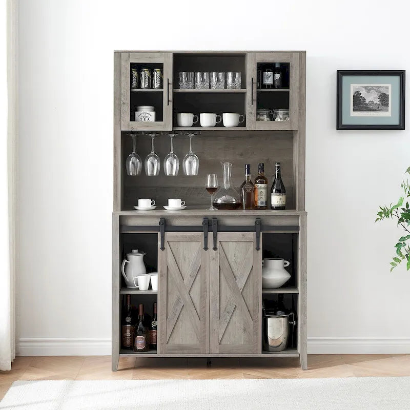 Meuble à vin de ferme avec porte coulissante, casier à vin, porte-verres et placards supérieurs
