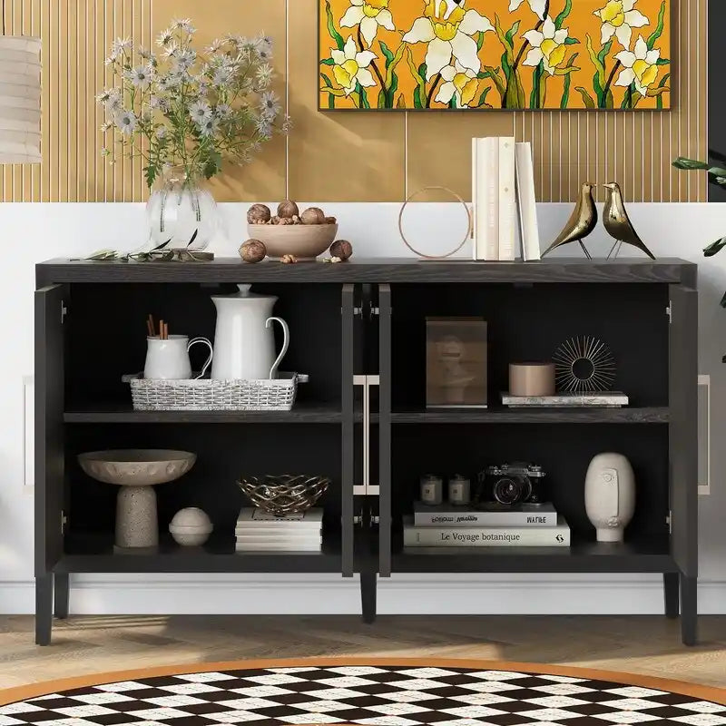 Buffet de style vintage avec poignées en métal et étagères réglables